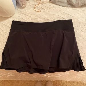 lululemon skirt size 10